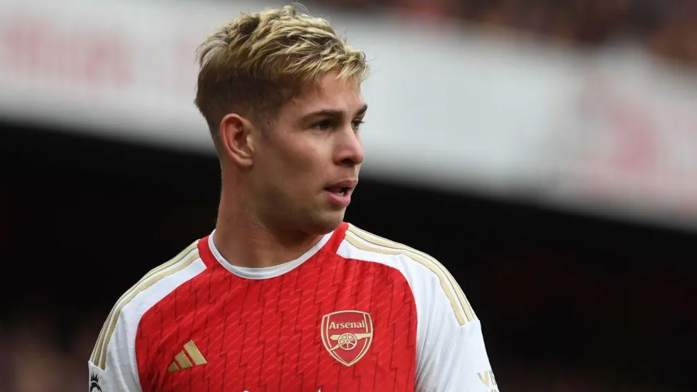 Arsenal’s Smith Rowe joins Fulham for club record price         