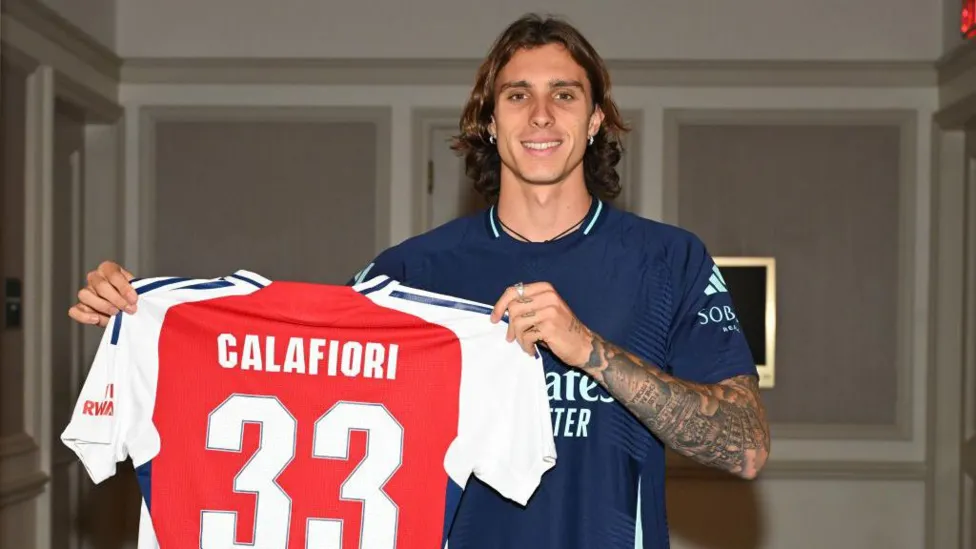 Arsenal sign Bologna defender Calafiori