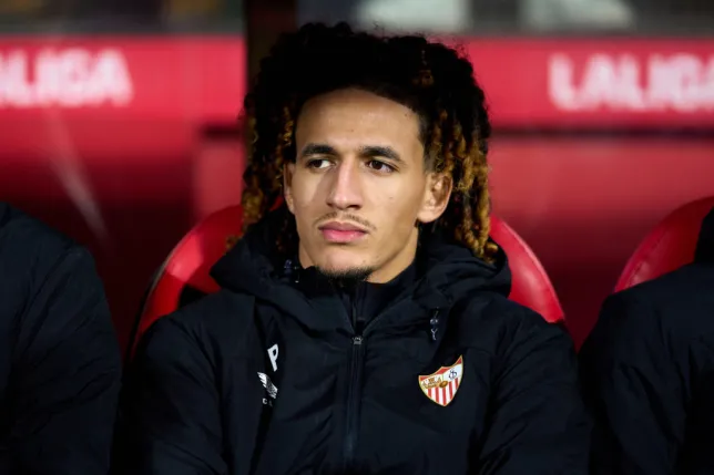 Sevilla chief defends Manchester United loanee Hannibal Mejbri and denies bust-up