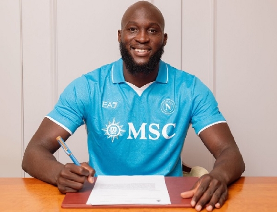 Lukaku joins Napoli from Chelsea for £30m