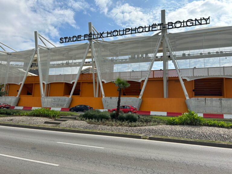 stade_felix_houphouet_boigny07