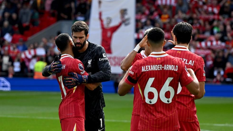 ‘Trophies are not my main motivation’ – Liverpool’s Alisson meets Joe Hart