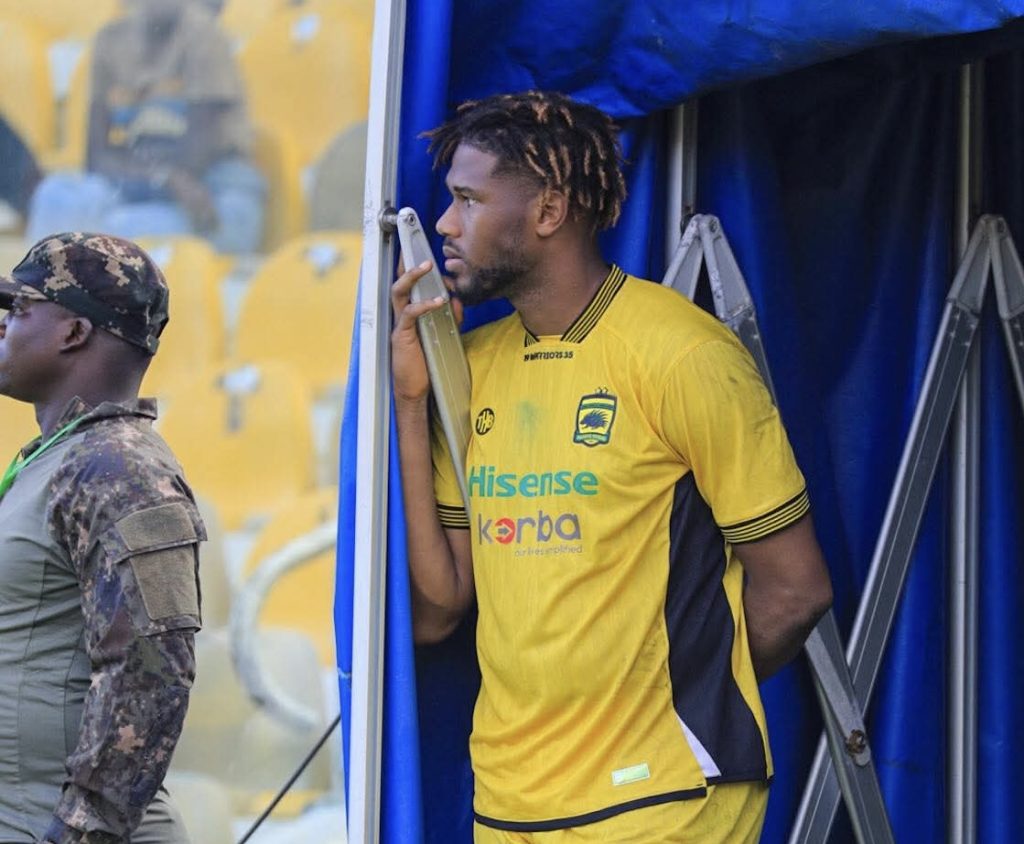 Kotoko keeper Mohamed Camara punished with five-game suspension over referee assault