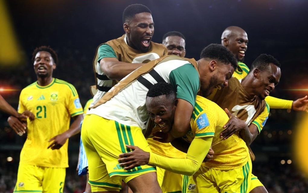 South Africa beat South Korea to make knockout stage history