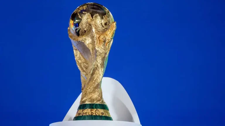 world-cup-trophy.jpg